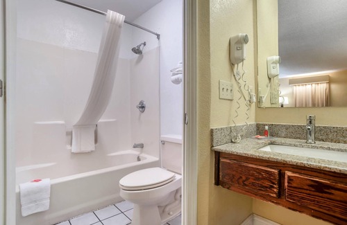 Tupelo Hotel | Econolodge Tupelo