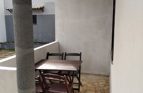 Aguas Belas Ski Chalet | ECONOMIC CHALET WITH BBQ (with swimming pool in the condominium)