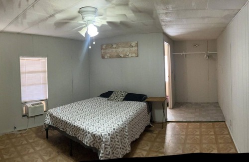 Westgate Heights House | Economic Stay