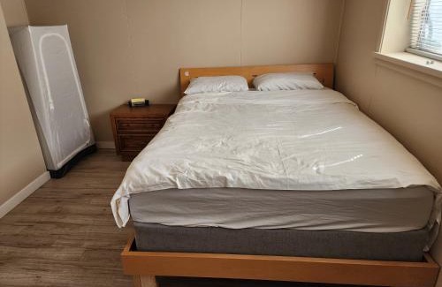 Burnaby House | Economical Homestay