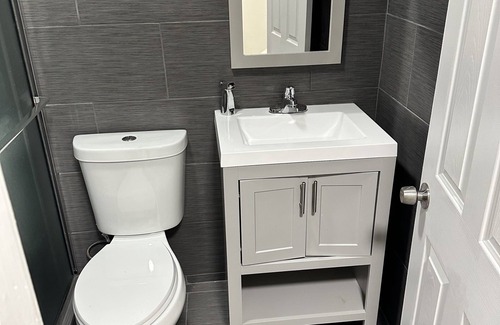 Hampton Hotel | Economy 7 Inn Hampton