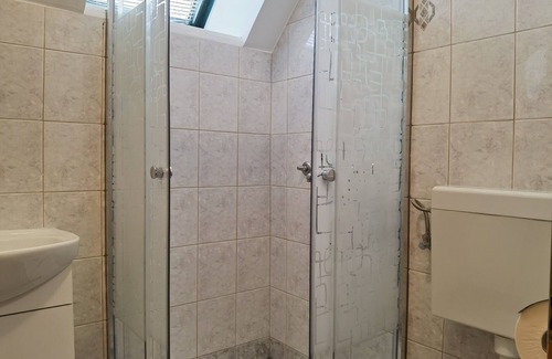 Gornji Grad House | Economy double or twin room 20