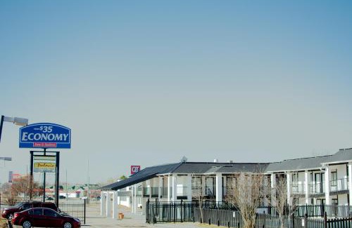Tulsa Hotel | ECONOMY INN AND SUITES