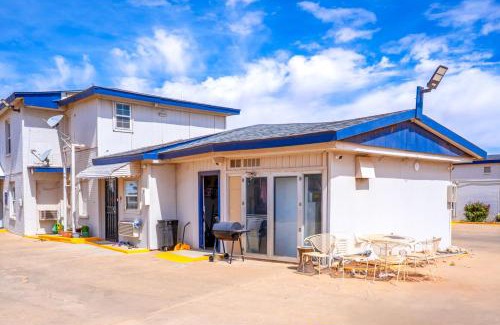 Lamesa Hotel | Economy Inn By OYO, Lamesa TX