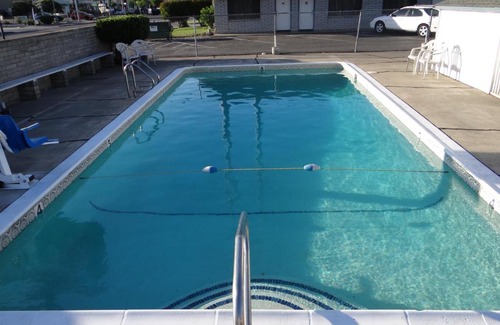 Corning Hotel | Economy Inn Corning