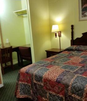 Kingsville Hotel | Economy Inn Kingsville