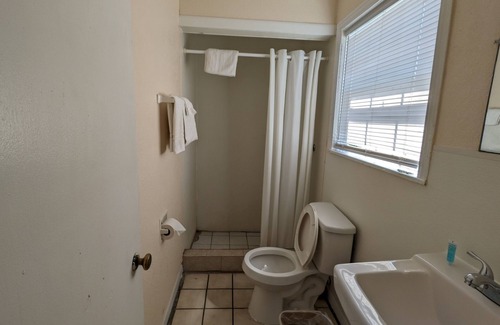 Kingsville Hotel | Economy Inn Kingsville
