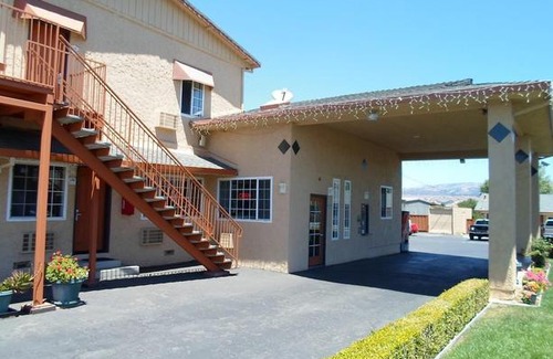 Morgan Hill Hotel | Economy Inn Morgan Hill