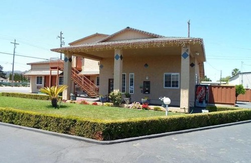 Morgan Hill Hotel | Economy Inn Morgan Hill