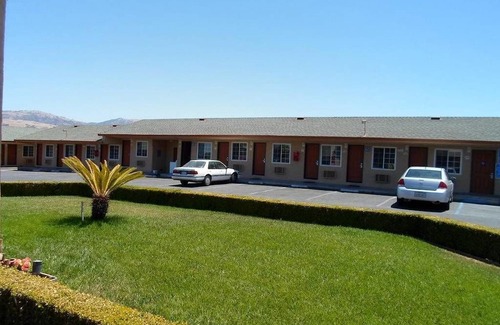 Morgan Hill Hotel | Economy Inn Morgan Hill