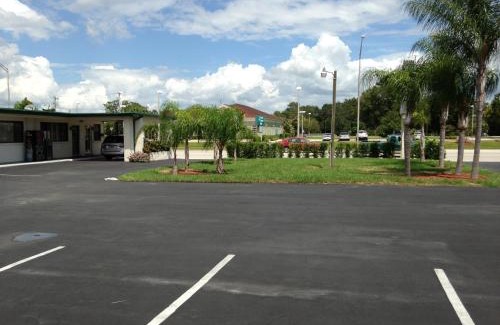 Okeechobee Hotel | Economy Inn Okeechobee