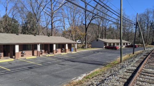 Sylva Hotel | Economy Inn Sylva