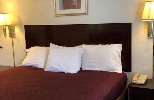 Alamogordo Hotel | Economy Inn