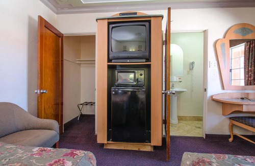 Los Banos Hotel | Economy Inn