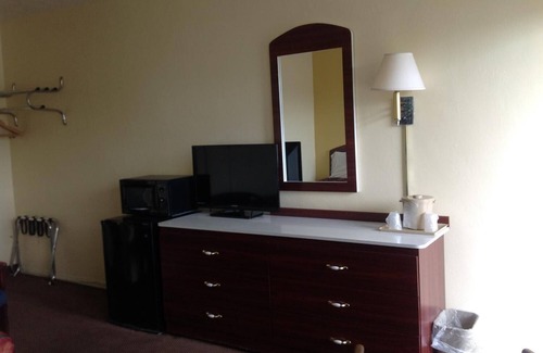 Okeechobee Hotel | Economy Inn