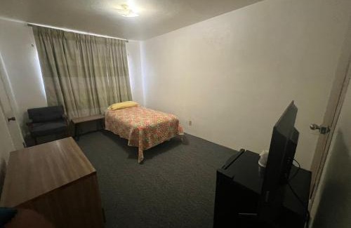 Temple Hotel | Economy Inn