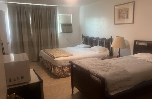 Temple Hotel | Economy Inn