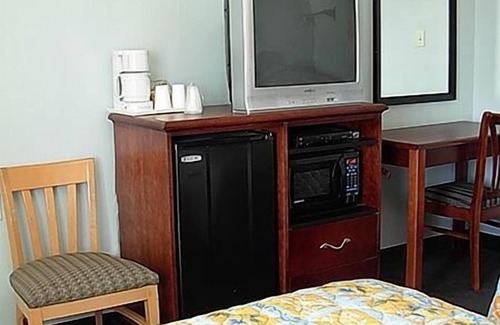 Willows Hotel | Economy Inn