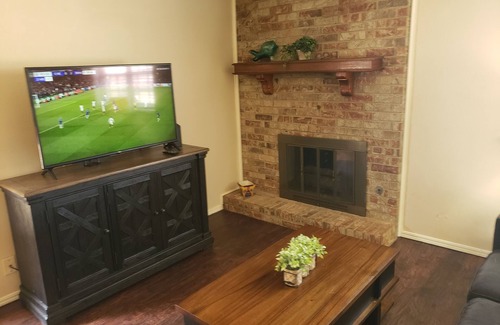 Central Oklahoma City Condo | Economy near Baptist Hospital, 2 Bedroom Condo #202