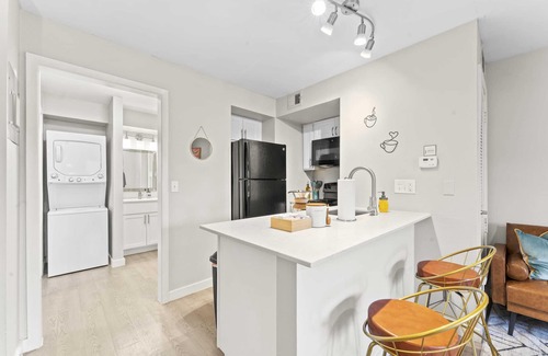 Allandale Apartment | Economy studio stay near DT and Domain