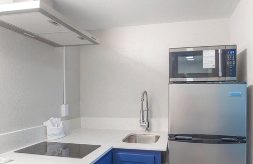 Tulsa Hotel | Economy Suites Extended Stay Tulsa