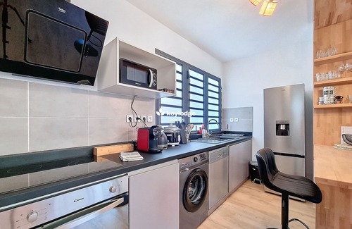 Etang Sale Les Bains Apartment | Ecrin salé – Renovated T2 64 m2 – Etang-Salé