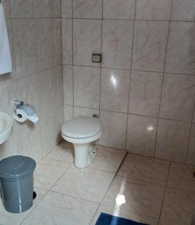 Guaratingueta House | Edícula quarto suíte, confortável e bem localizado