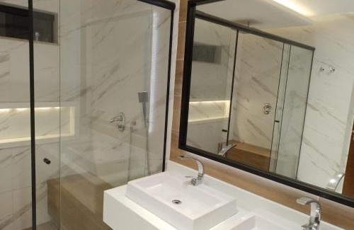 Nazare Apartment | ED VOLPI Apartamento mobiliado com 4 suítes, em Belém, Pará