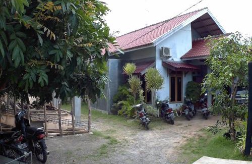 Lhoknga House | Eddie's Homestay
