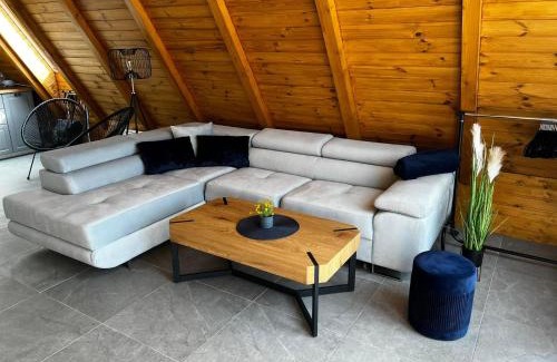 Szogliget Apartment | Edelin Lake House