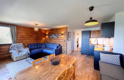 Vallandry Apartment | Edelweiss is a lovely apartment located next to the slopes and village centre.