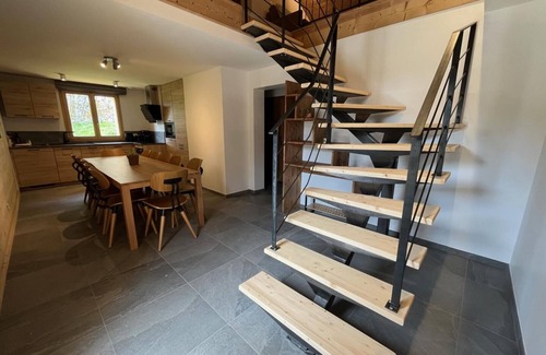 La Lechere House | EDELWEISS - PUSSY LA LECHERE