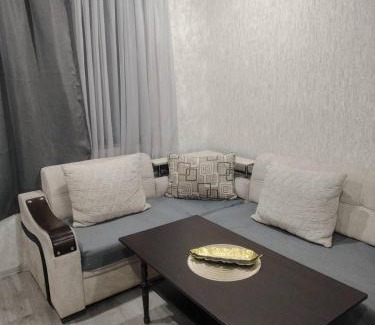Parakar Apartment | EDeM