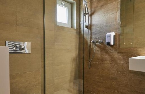 Cioplea Hotel | Eden 5