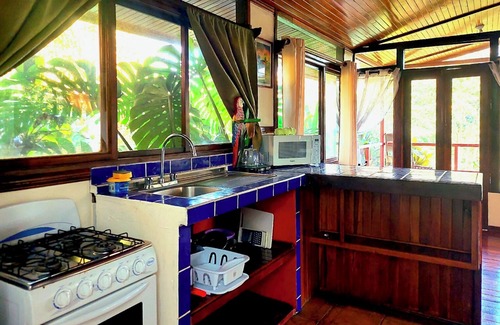 Atenas Bed & Breakfast | Eden Atenas