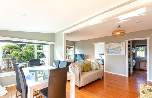 Onetangi House | Eden Escape Onetangi