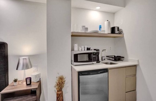 Barrier Island Apartment | Eden Escape: Walk to FLT Beach - 1105