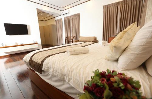 Thalawatugoda Villa | Eden Gardens Residence