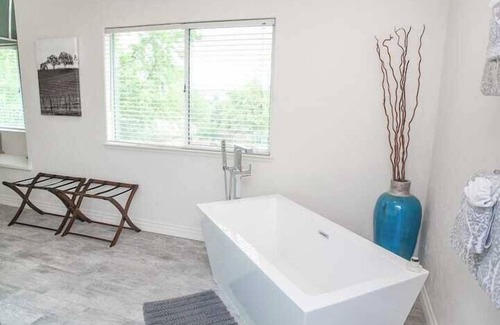 Templeton House | Eden House Vineyard- Viognier Room