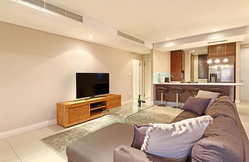 Big Bay Apartment | Eden On The Bay 277 - Two Bedroom Apartment, Sleeps 4