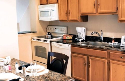 Lancaster Hotel | Eden Resort and Suites, BW Premier Collection