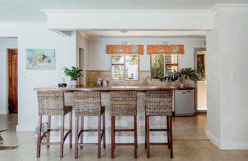 Sheffield Beach House | Eden See Sheffield Beach