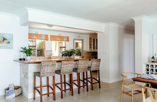 Sheffield Beach House | Eden See Sheffield Beach