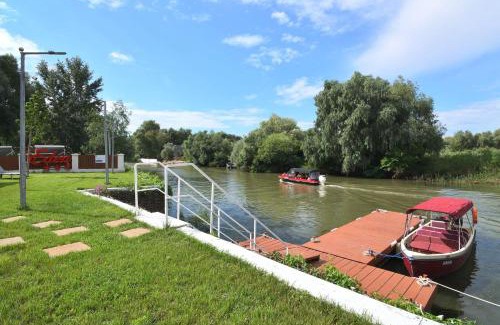 Uzlina Villa | Eden Uzlina