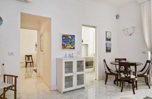 Nervi Apartment | Eden vista mare con piscina by Wonderful Italy