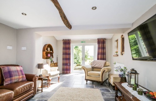 Warwick-on-Eden Cottage | EDENBANK COTTAGE, pet friendly, luxury holiday cottage in Carlisle
