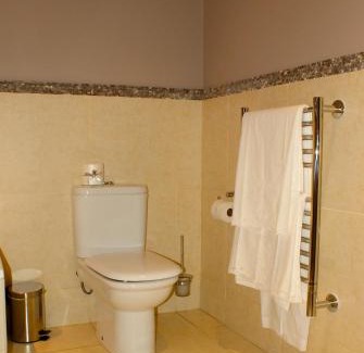 Harkerville Bed & Breakfast | Edenbrook Country Manor