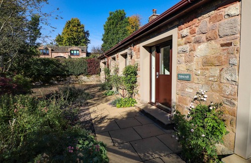 Penrith House | EDENCROFT, family friendly, character holiday cottage in Greystoke