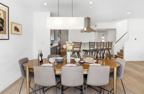 Los Feliz House | Edendale by AvantStay | Urban Hilltop Oasis w/Amazing Views in <3 of Los Feliz