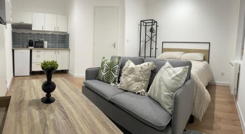 Saint-Quentin Apartment | Edenly Stay